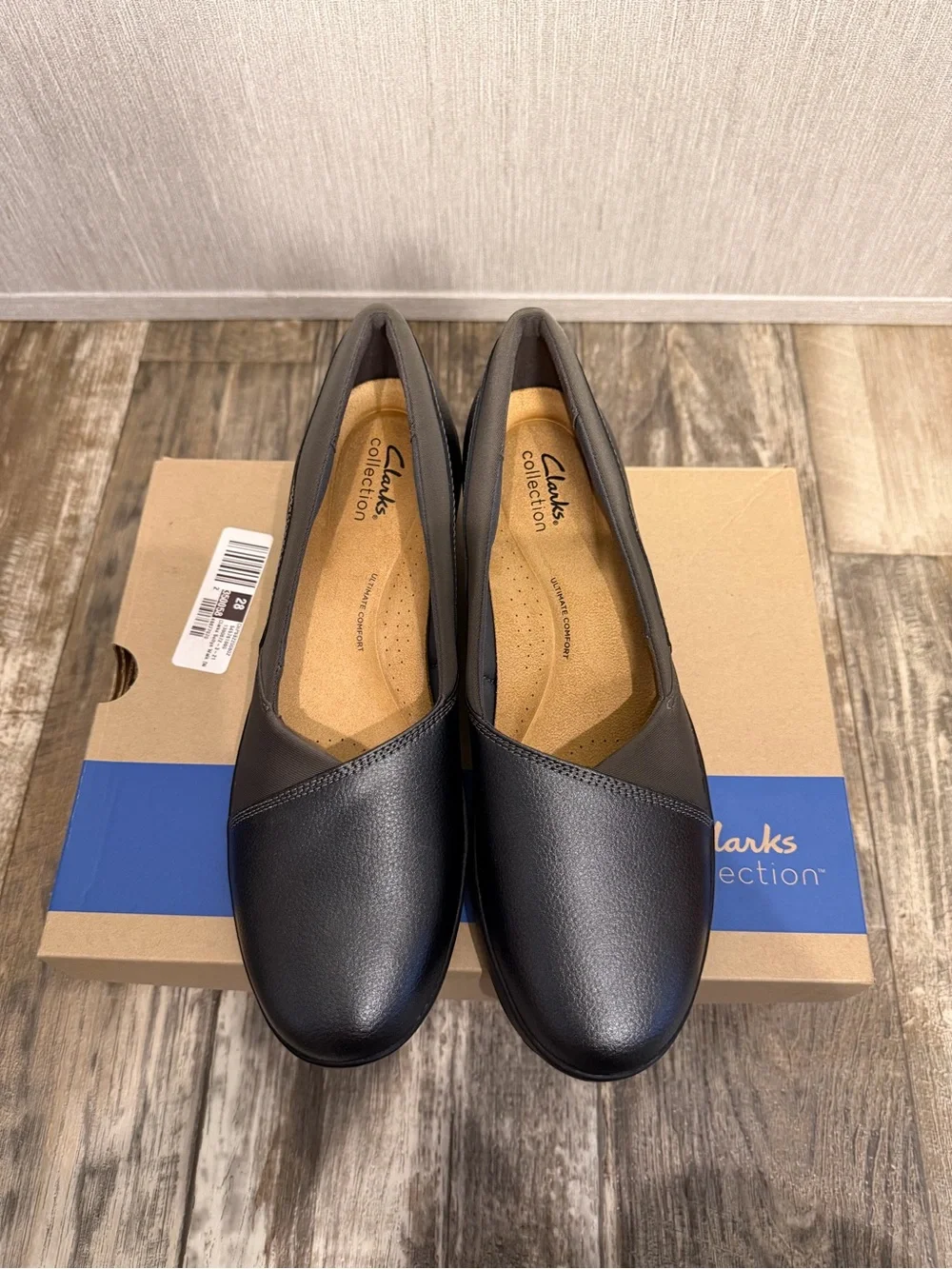 Clarks casual slip